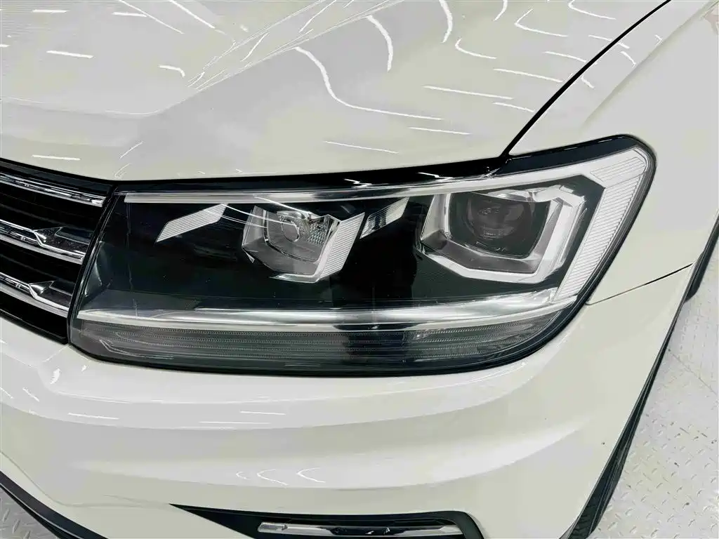 Volkswagen Tiguan L 2019 — фото 9