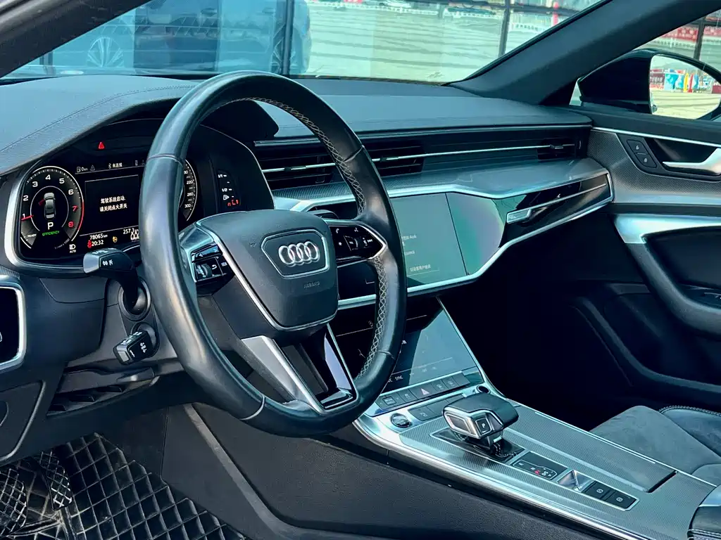 Audi A6L 2023 — фото 8