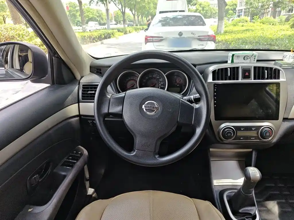 Nissan Sylphy 2017 — фото 11