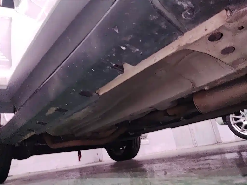 Ford Ecosport 2015 — фото 20