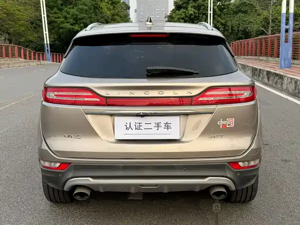 Lincoln MKC 2019