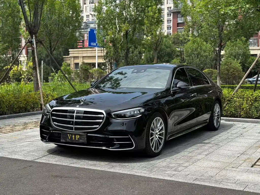 Mercedes-Benz S-Class 2022 — фото 1
