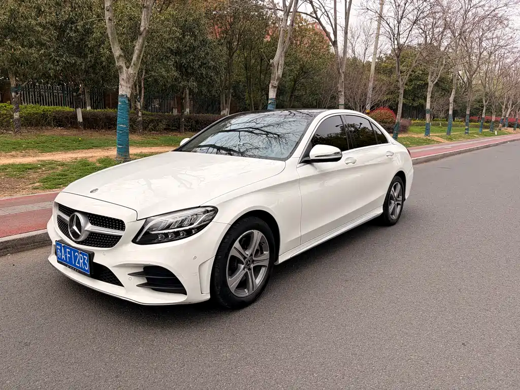 Mercedes-Benz C-Class 2021 — фото 1
