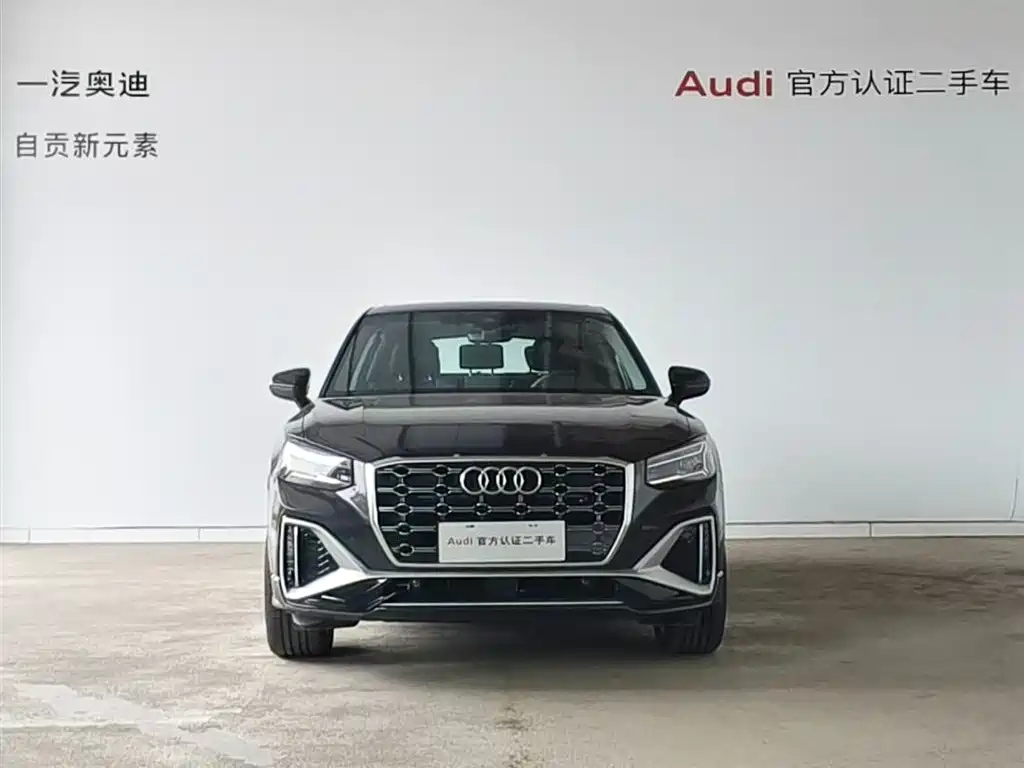 Audi Q2L 2024 — фото 14