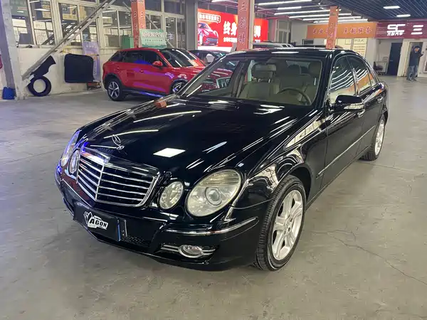 Mercedes-Benz E-Class 2008