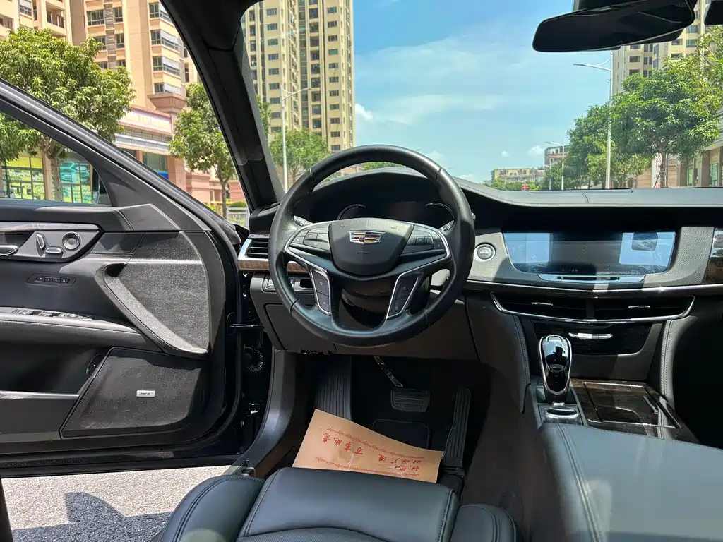 Cadillac CT6 2021 — фото 29