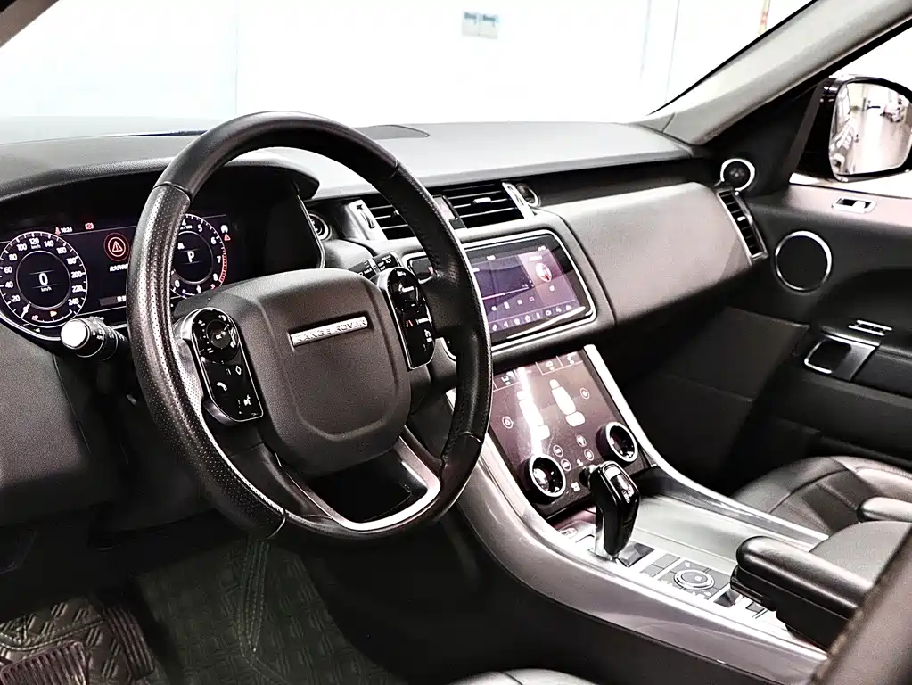 Land Rover Sport 2019 — фото 11