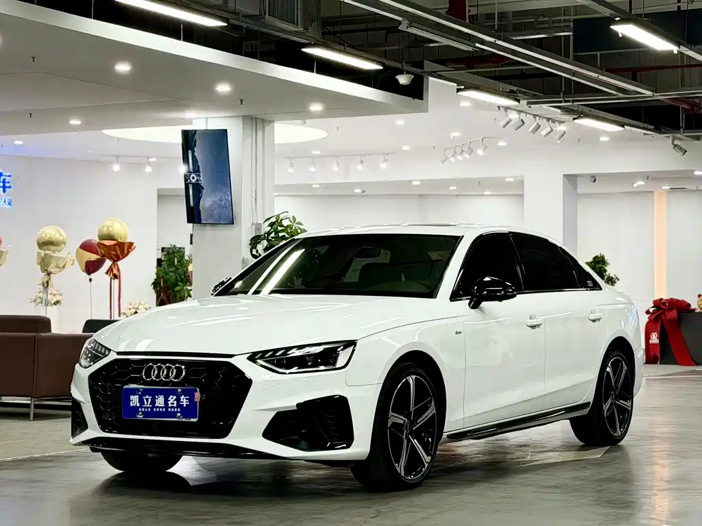 Audi A4L 2024 — фото 1