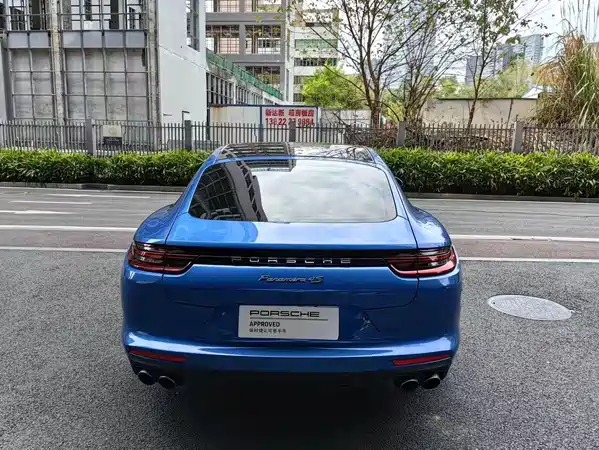 Porsche Panamera 2017