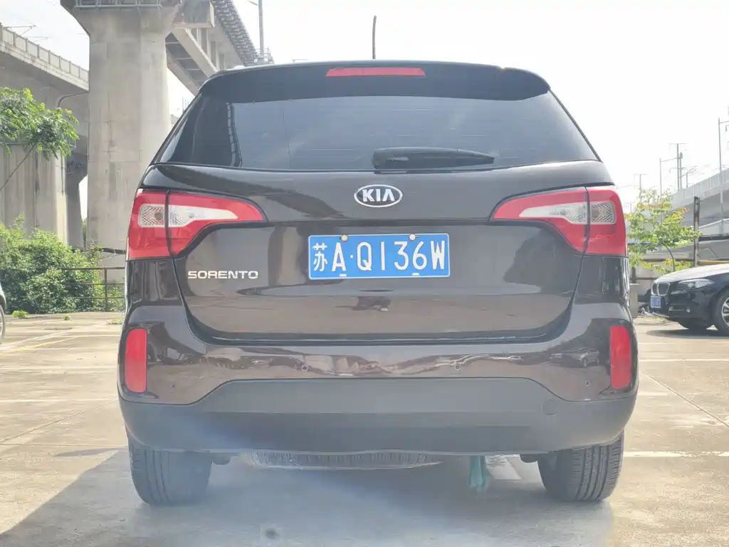 Kia Sorento 2014 — фото 3