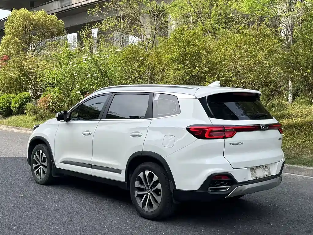 Chery Tiggo 8 2018 — фото 5