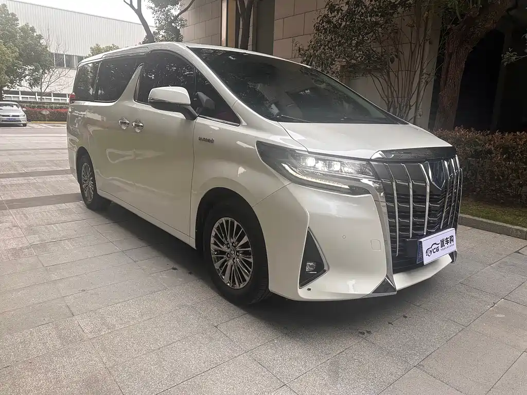 Toyota Alphard 2022 — фото 2