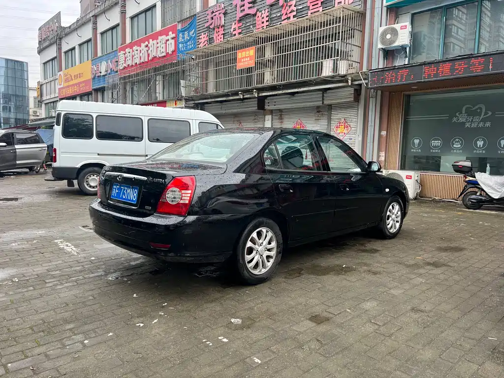 Hyundai Elantra 2009