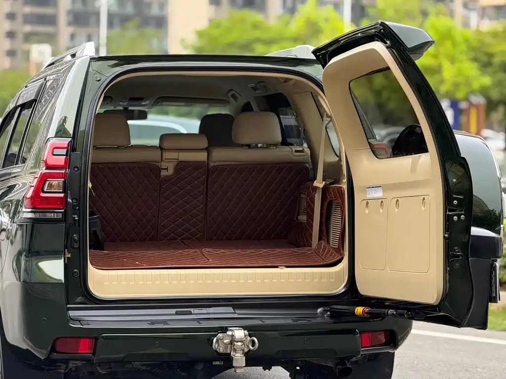 Toyota Prado 2016 — фото 9