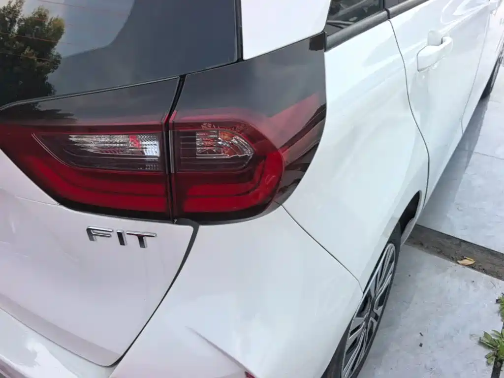 Honda Fit 2023 — фото 8