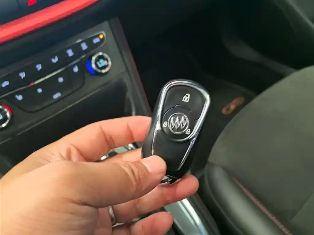 Buick Verano 2016 — фото 17