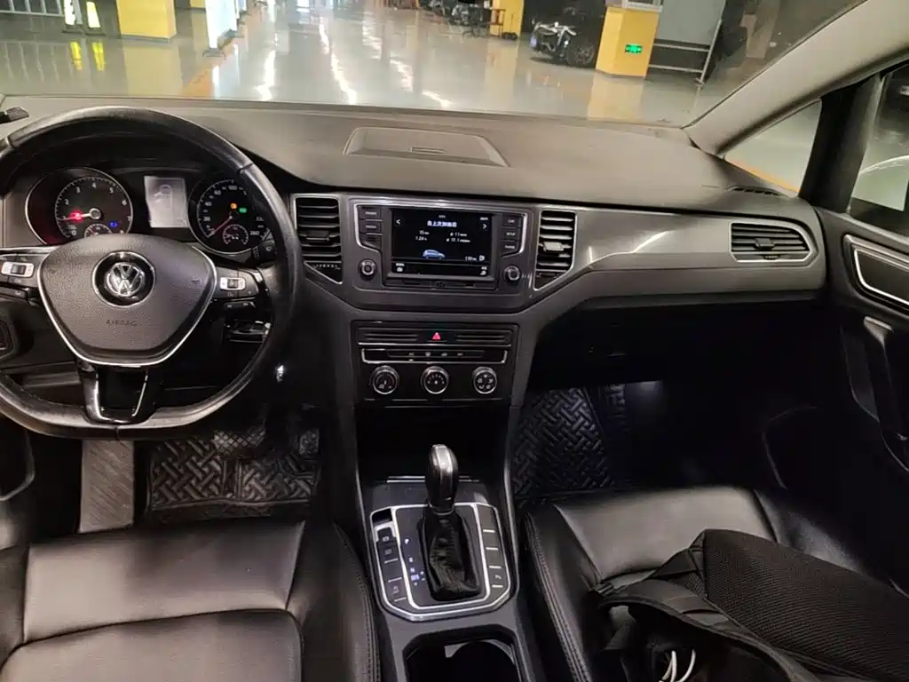 Volkswagen Golf Jialu 2017 — фото 14
