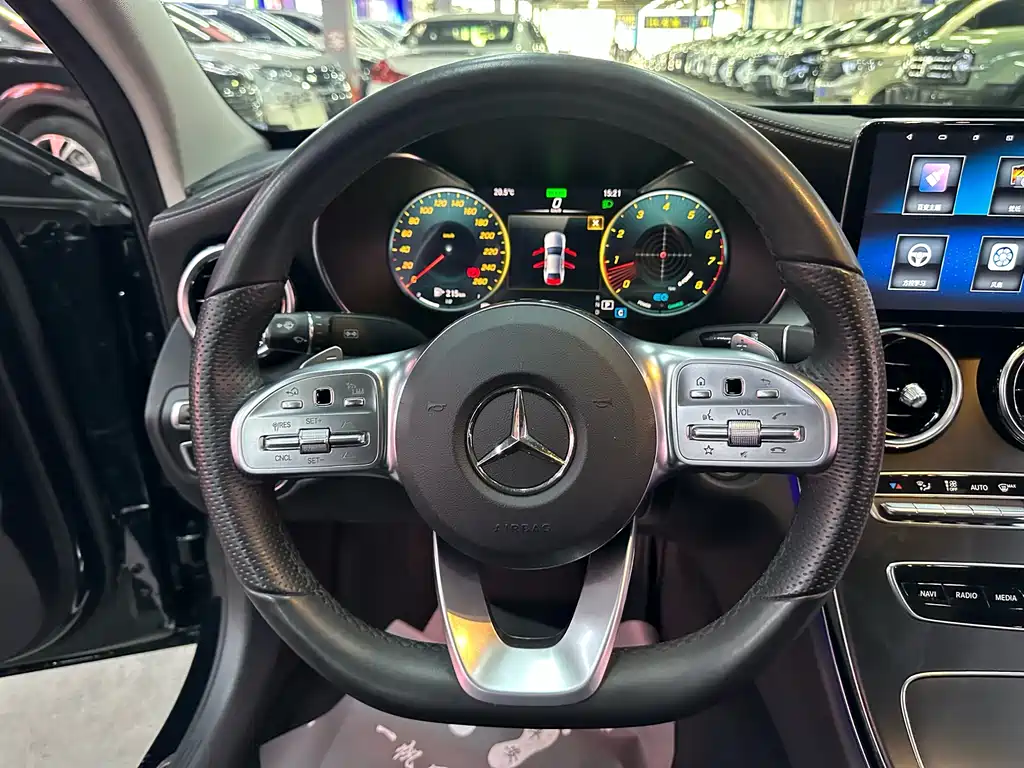 Mercedes-Benz C-Class 2021 — фото 13