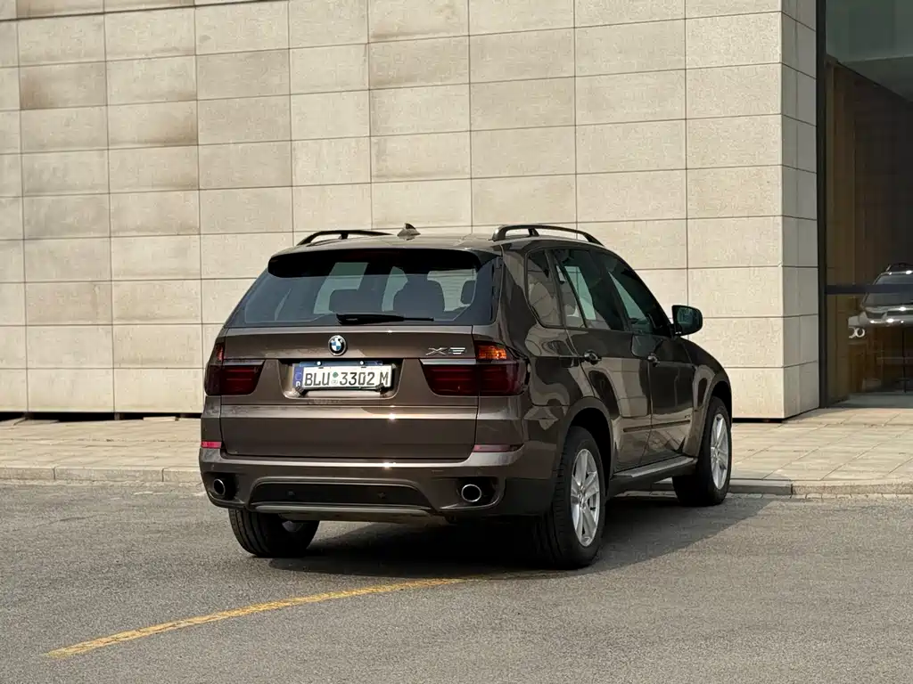 BMW X5 2012 — фото 19