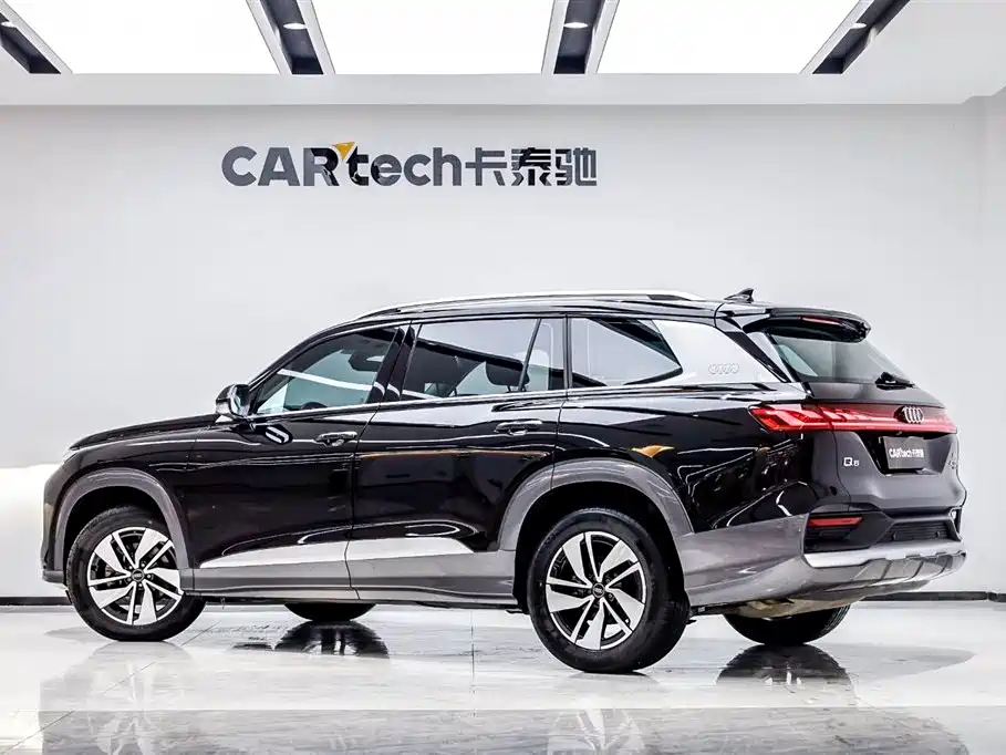 Audi Q6 2024