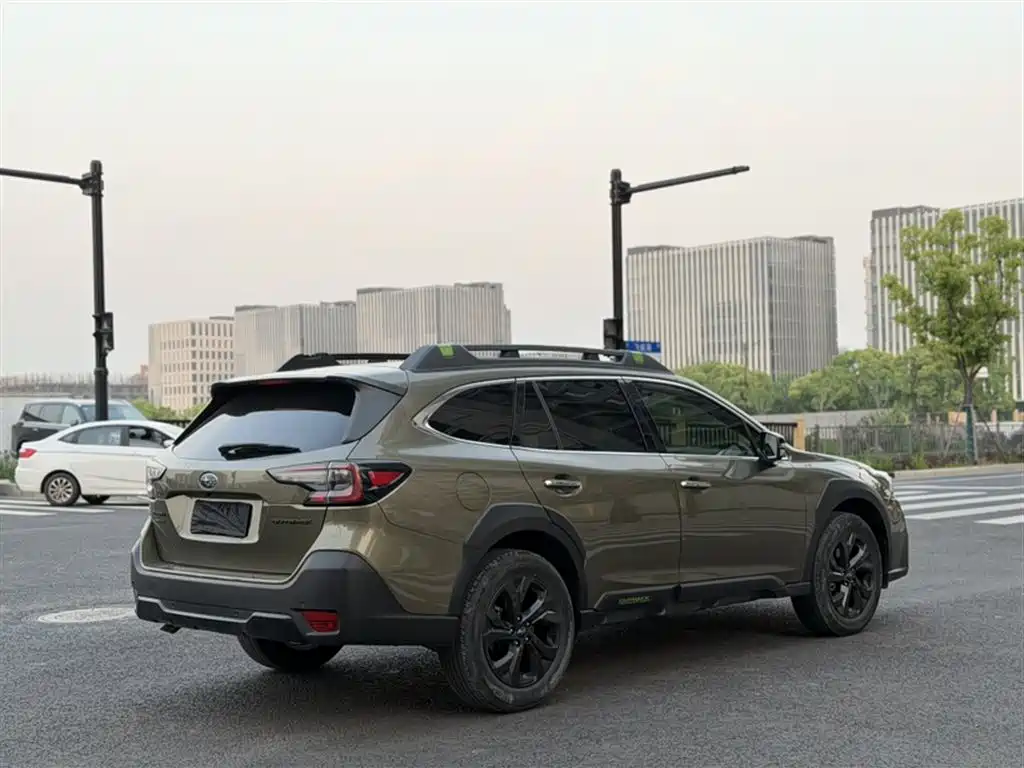 Subaru Outback 2022 — фото 25