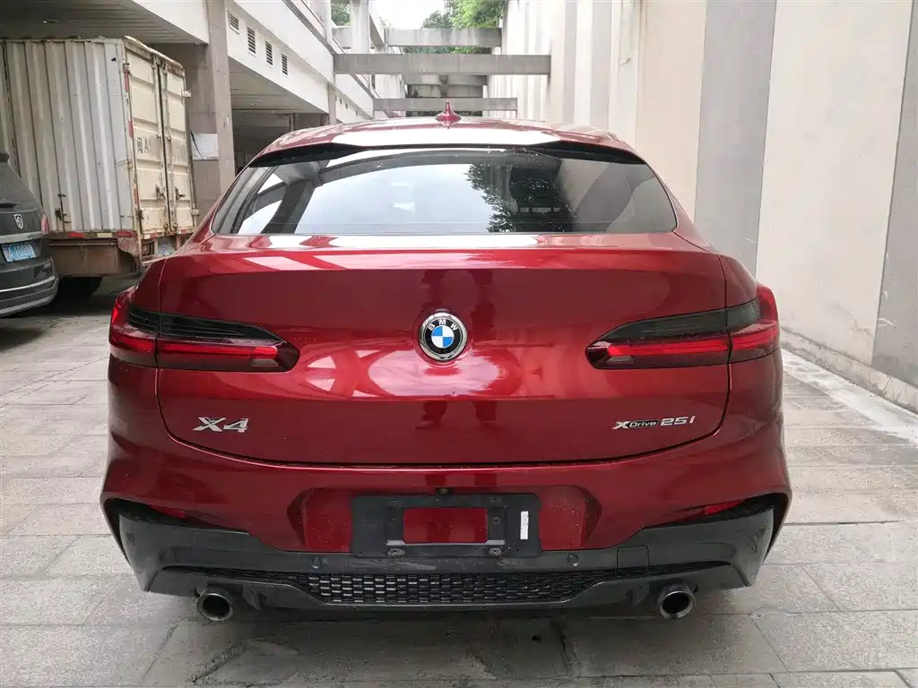 BMW X4 2019 — фото 13