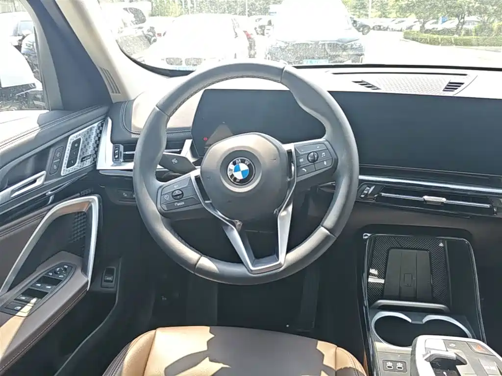 BMW X1 2025 — фото 16