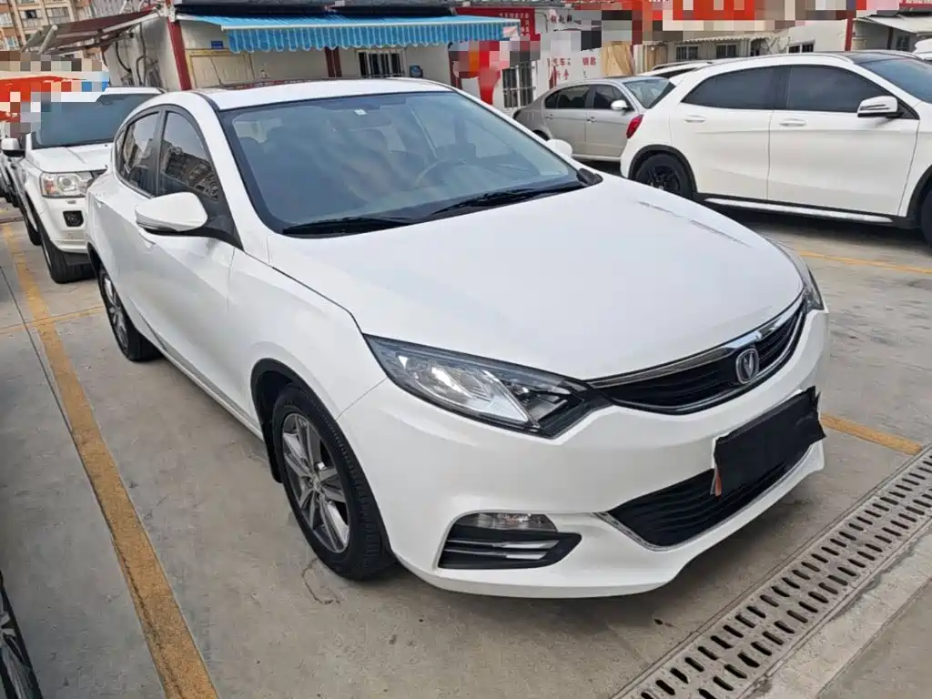 Changan Eado XT 2015