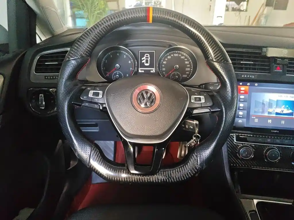 Volkswagen Golf 2016