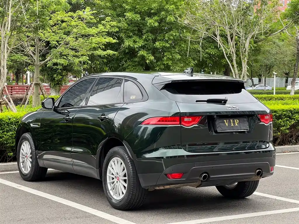 Jaguar F-PACE 2017 — фото 7