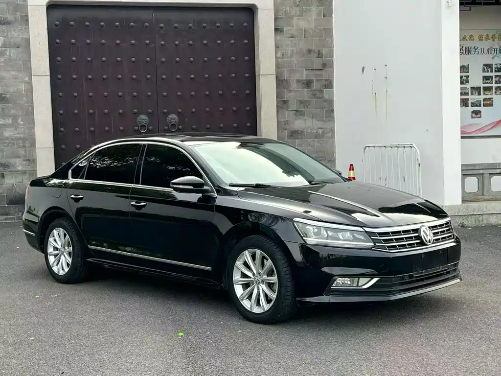 Volkswagen Passat 2017 — фото 3