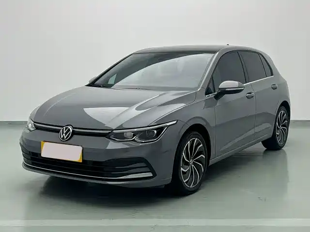 Volkswagen Golf 2023