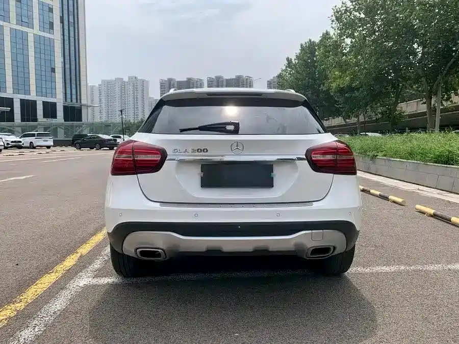 Mercedes-Benz GLA 2018 — фото 10