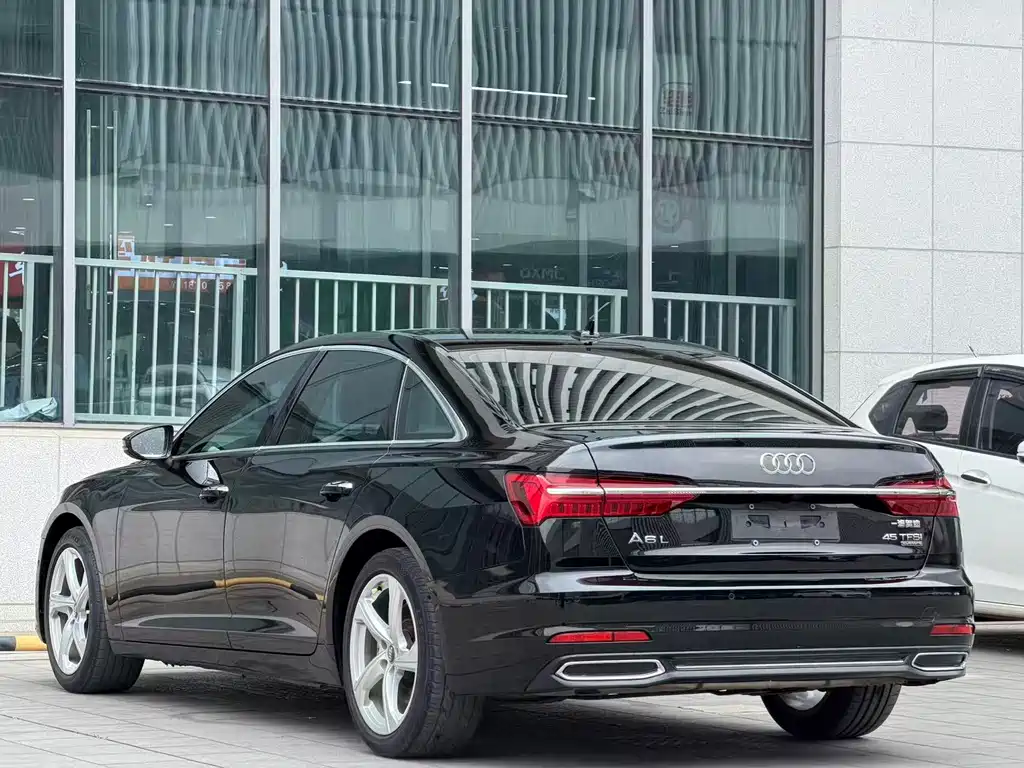 Audi A6L 2020 — фото 6
