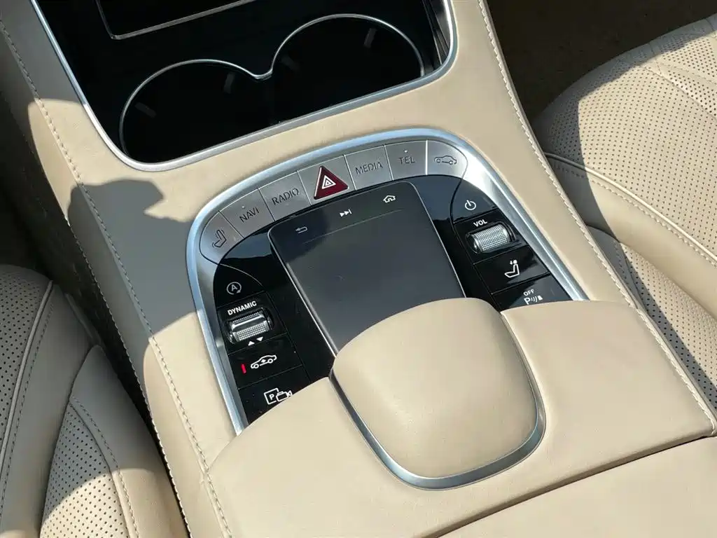 Mercedes-Benz Maybach S-Class 2020 — фото 20