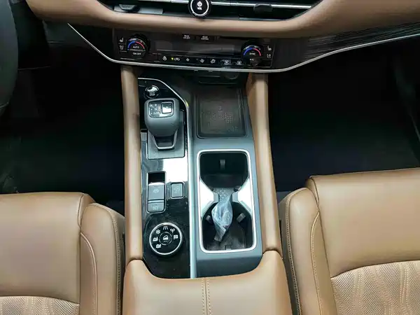 Nissan Explore The Land 2024