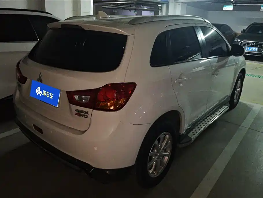 Mitsubishi ASX 2014 — фото 3