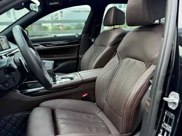 BMW 7 Series 2018