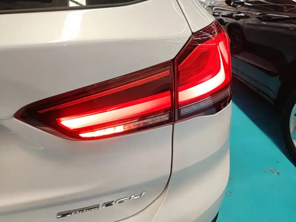 BMW X1 2023 — фото 8
