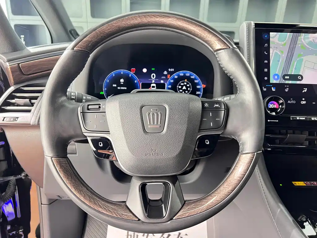 Toyota Vellfire 2024 — фото 23
