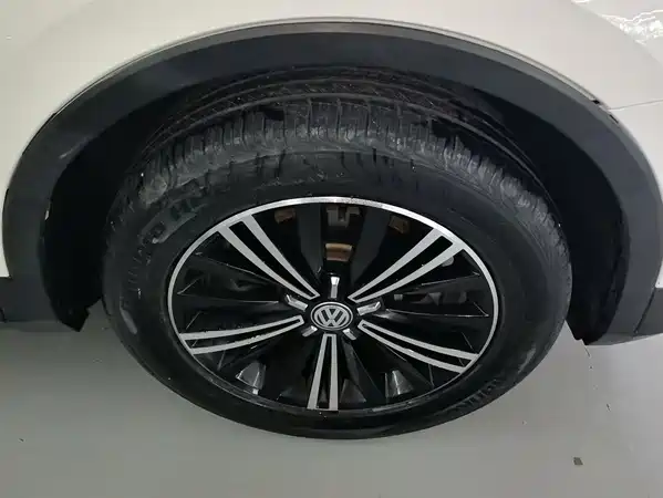 Volkswagen Tiguan L 2020