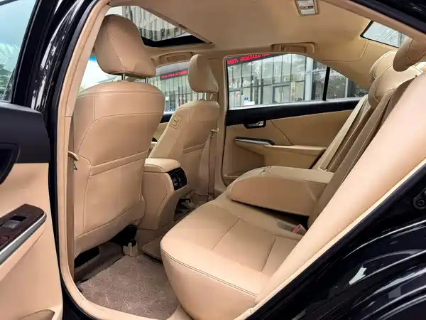 Toyota Camry 2016