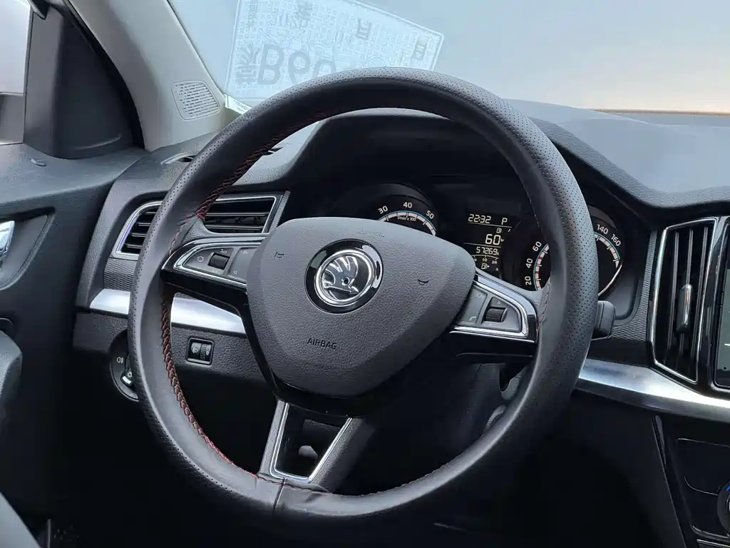 Skoda Kamiq 2023 — фото 22