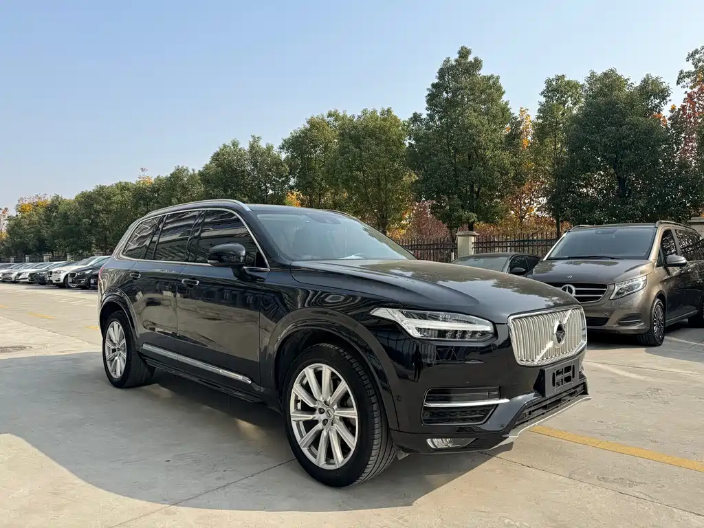 Volvo XC90 2017 — фото 3