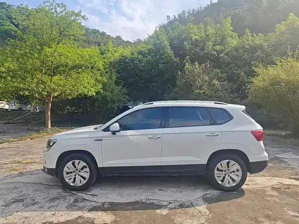Volkswagen Tharu 2019