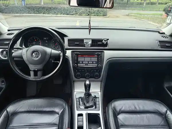 Volkswagen Passat 2014