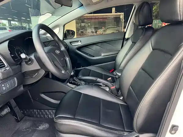Kia K3 2017