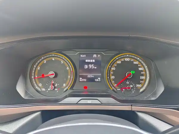 Volkswagen Tharu 2019