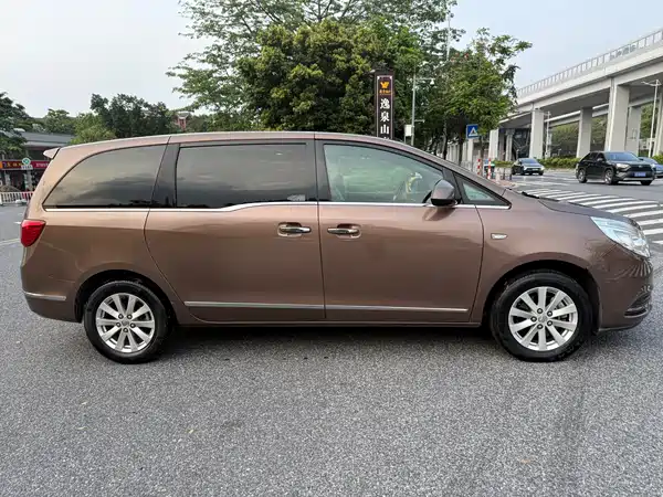 Buick GL8 2019