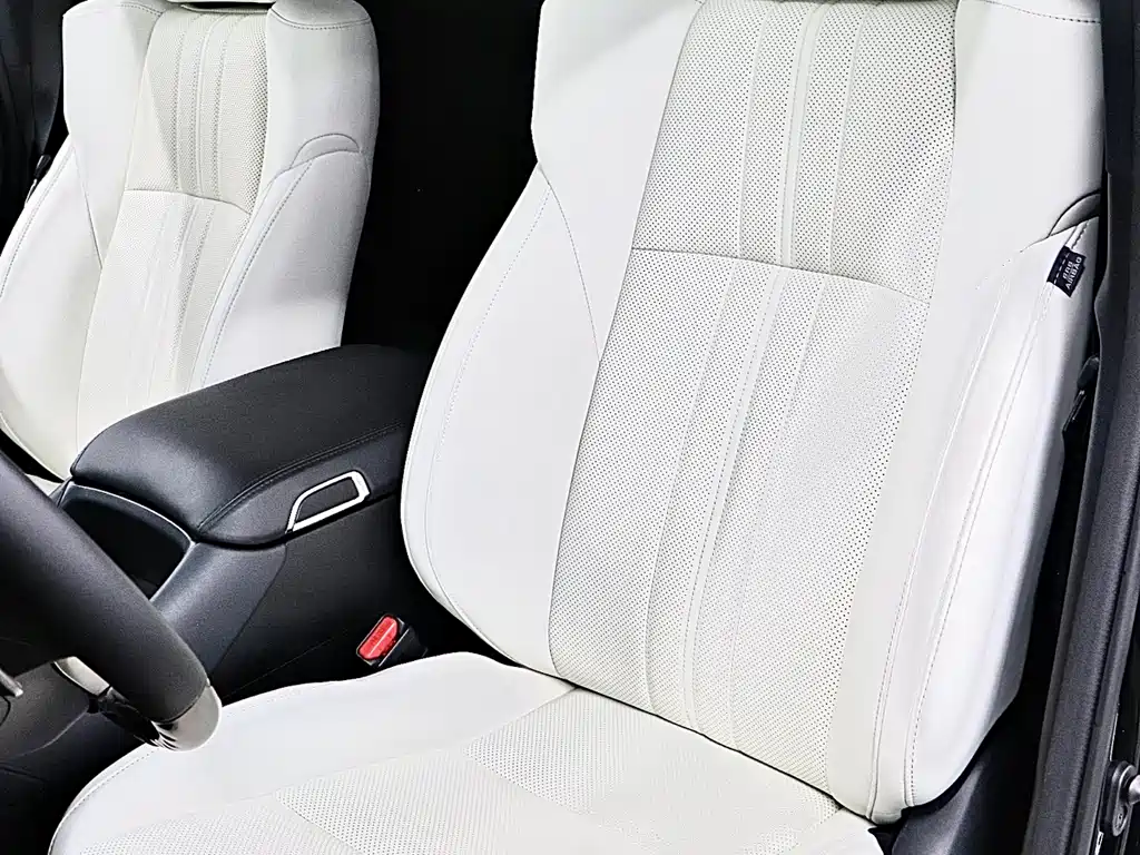 Lexus LM 2022 — фото 12